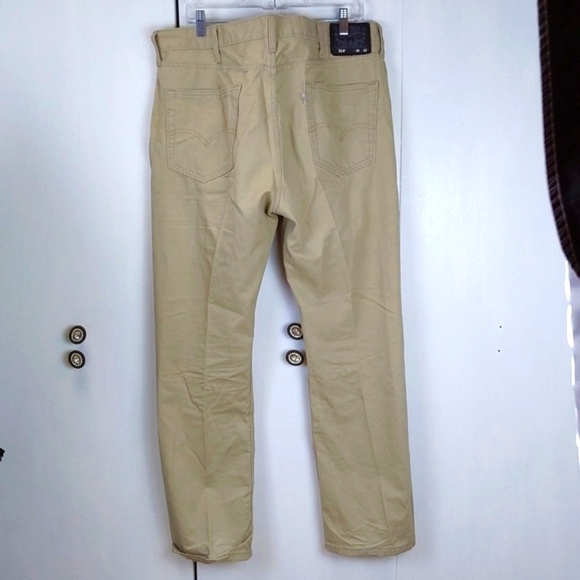 Levi's- Tan/ Khaki Super Soft Cotton Zip Pants Preppy Neutral Career Sz.38 X 32 - Picture 2 of 13